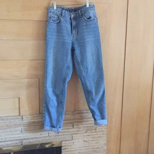 European brand "bershka" jeans in size 26